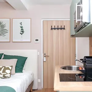 Appartement Nets - Buttes Chaumont D, Parijs